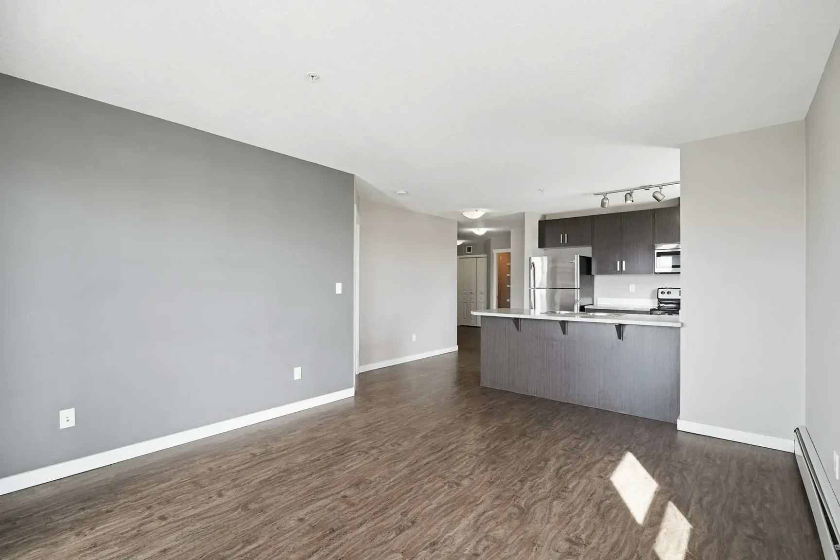 212-217 Lake Street, Red Deer County, AB, T4E 1B9 - 6