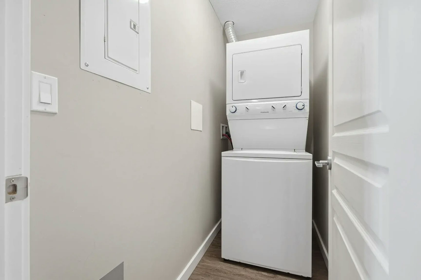 212-217 Lake Street, Red Deer County, AB, T4E 1B9 - 27