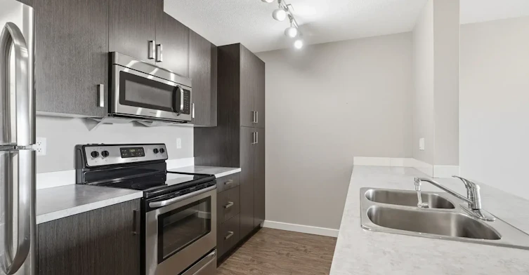 212-217 Lake Street, Red Deer County, AB, T4E 1B9 - 21