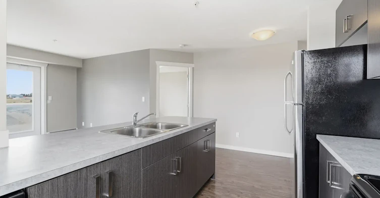212-217 Lake Street, Red Deer County, AB, T4E 1B9 - 4