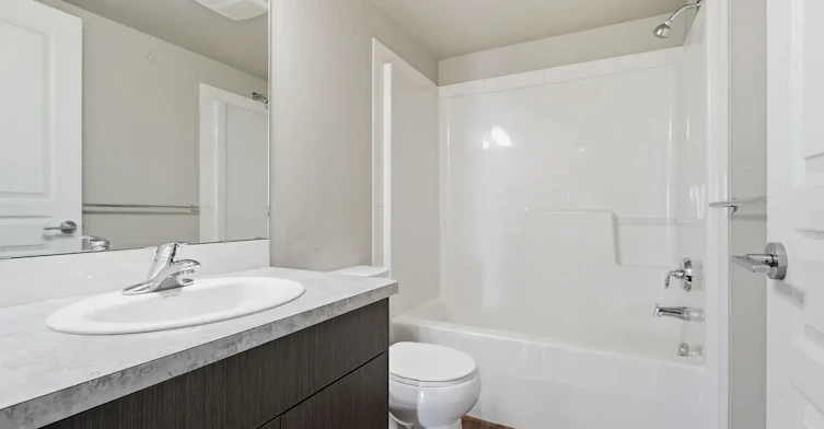212-217 Lake Street, Red Deer County, AB, T4E 1B9 - 13