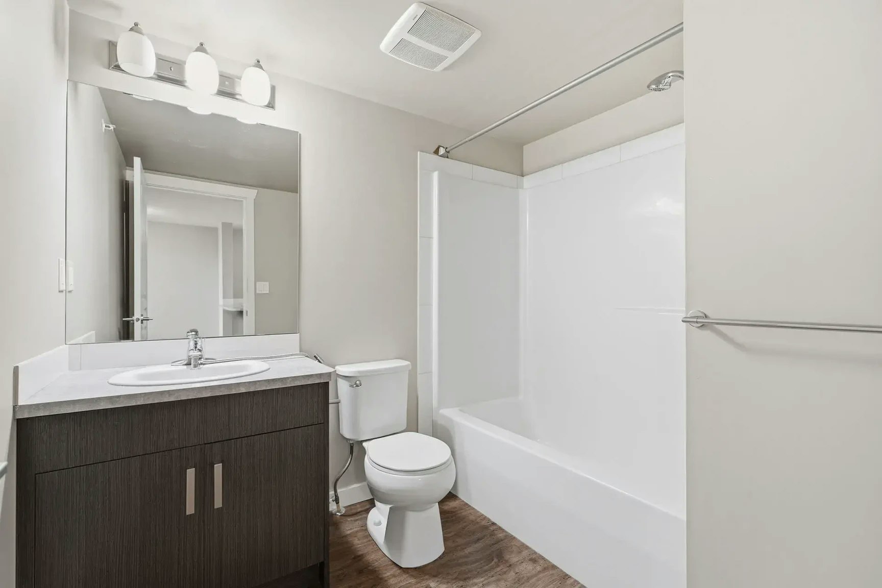 212-217 Lake Street, Red Deer County, AB, T4E 1B9 - 28