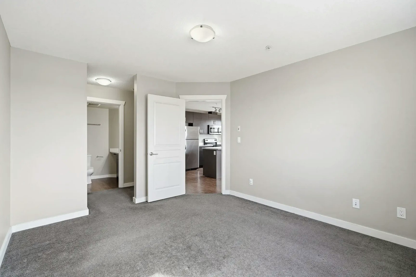 212-217 Lake Street, Red Deer County, AB, T4E 1B9 - 7