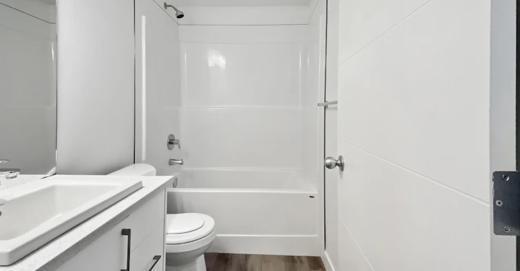 9 Spring Creek Common Southwest, Calgary, AB, T3H 6E2 - 12