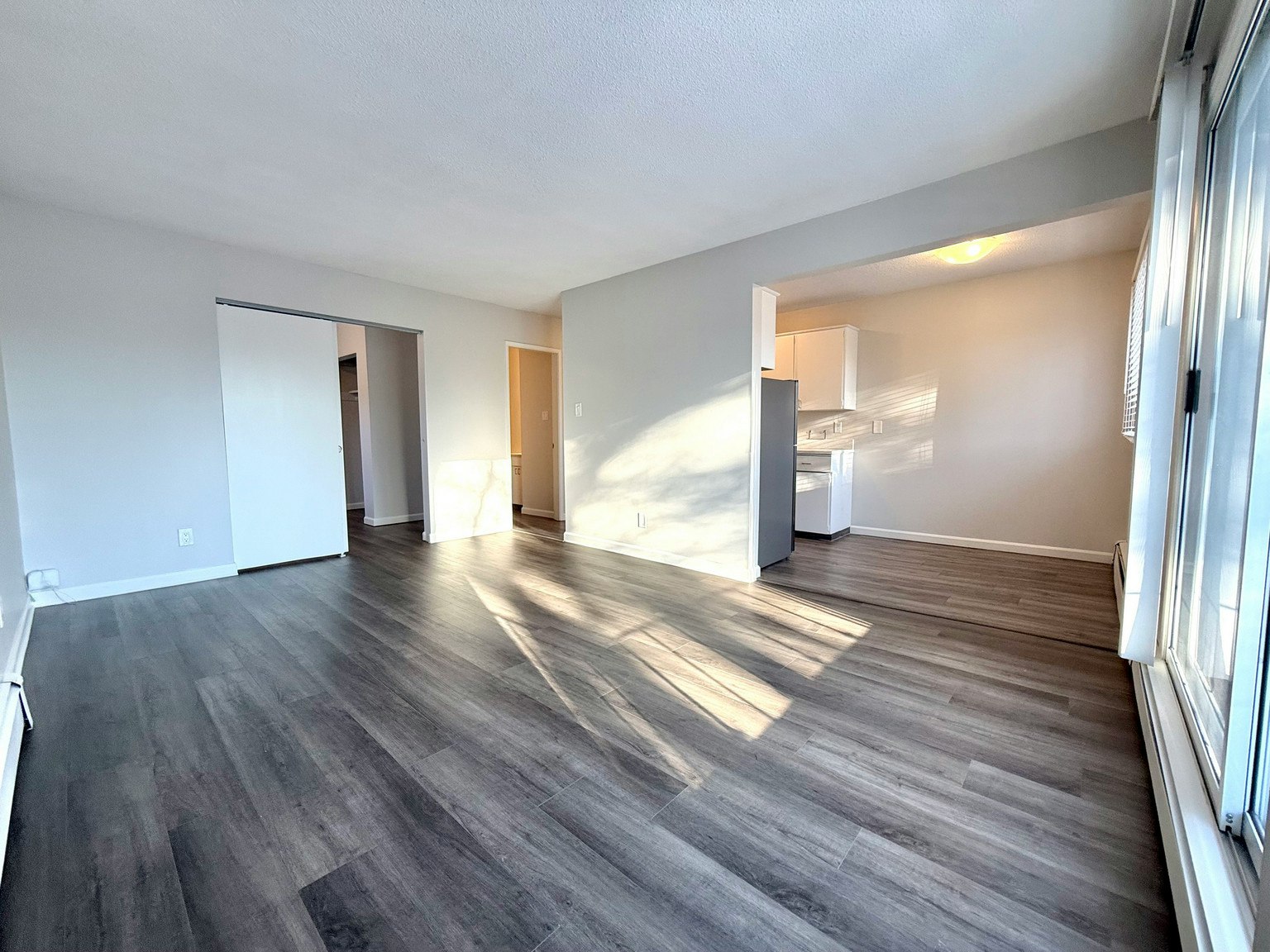 9932 88 Avenue Northwest, Edmonton, AB, T6E 2R5 - 11