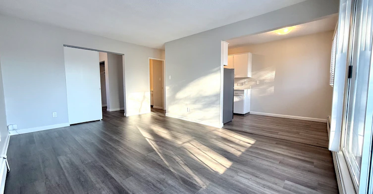 9932 88 Avenue Northwest, Edmonton, AB, T6E 2R5 - 11
