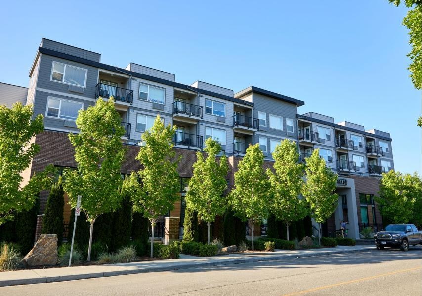 203-1525 Dickson Avenue, Kelowna, BC, V1Y 4B6 - 2