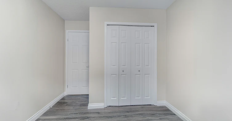 8640 106 Avenue Northwest, Edmonton, AB, T5H 0M7 - 22