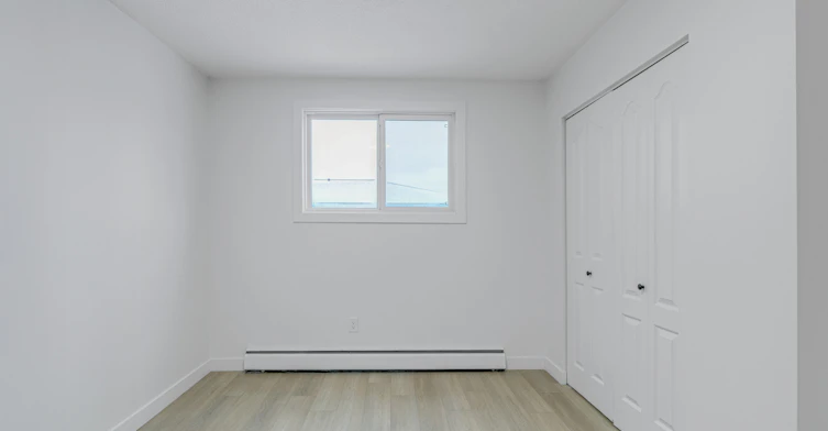 10707 106 Street, Edmonton, AB, T5H 2Y1 - 16