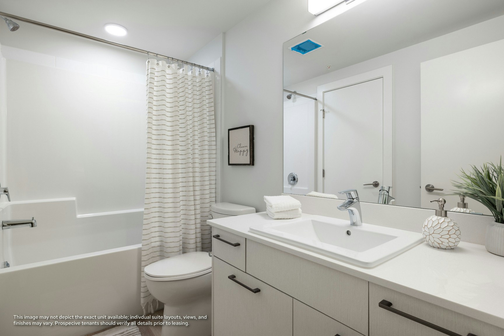 303-1740 Richter Street, Kelowna, BC, V1Y 0G6 - 3