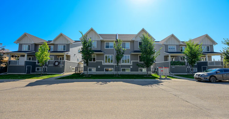 201-10305 107 Avenue, Grande Prairie, AB, T8V 1M4 - 4