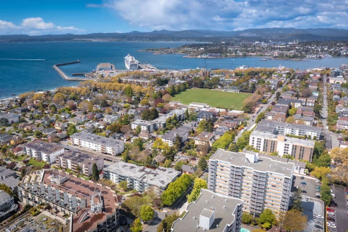 180 Croft Street, Victoria, BC, V8V 4R4 - 4