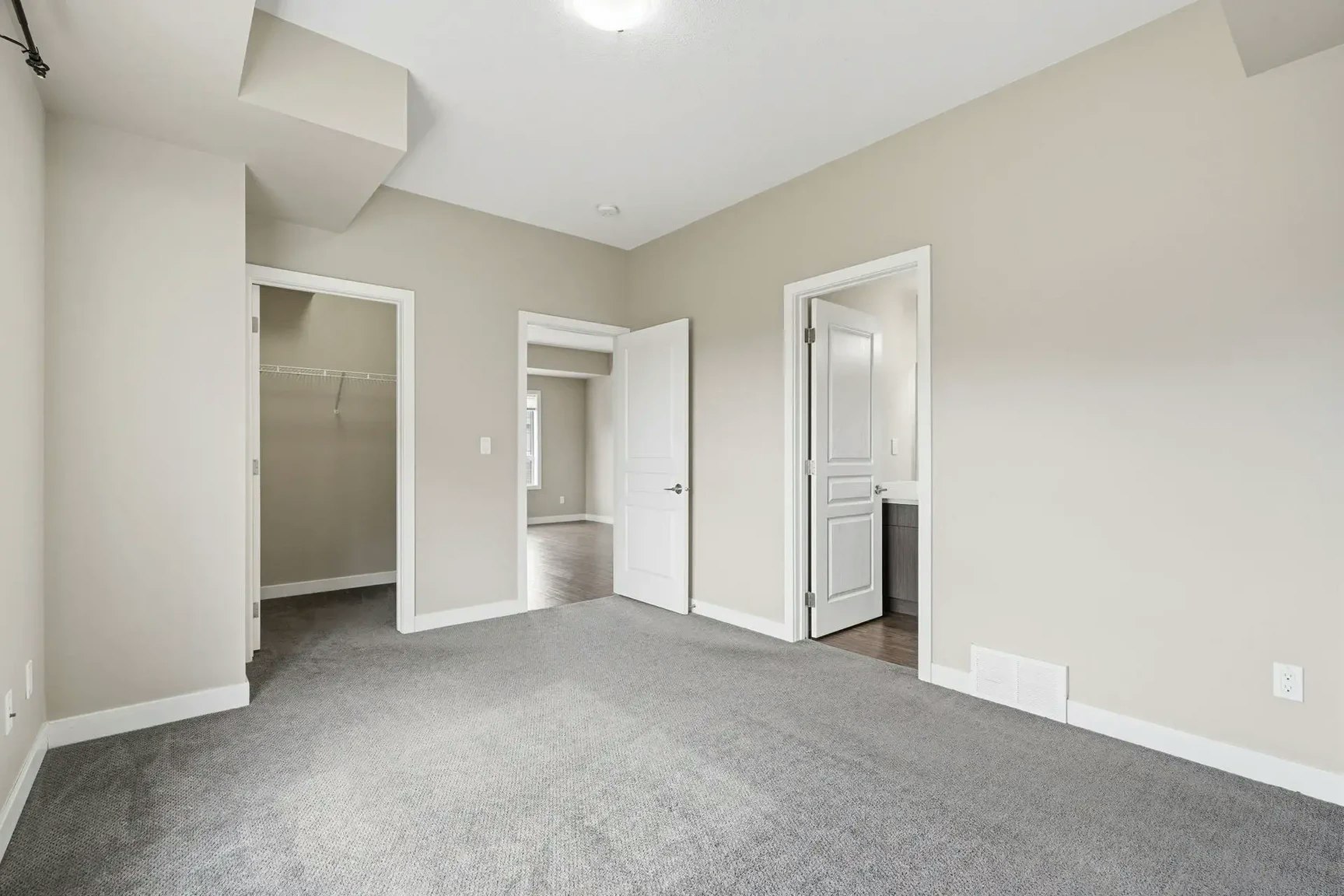 A203-221 Lake Street, Red Deer County, AB, T4E 1B9 - 3
