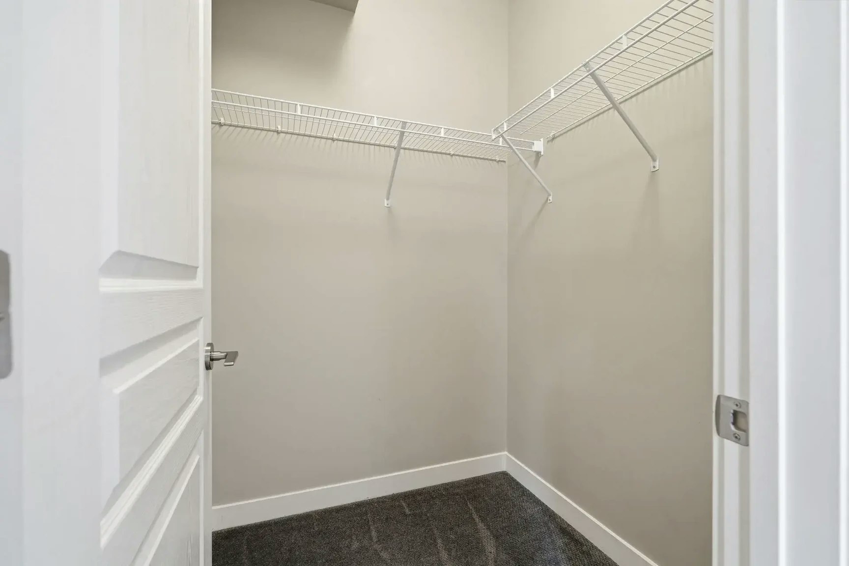 E101-221 Lake Street, Red Deer County, AB, T4E 1B9 - 12