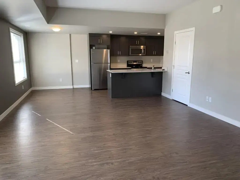 E101-221 Lake Street, Red Deer County, AB, T4E 1B9 - 36
