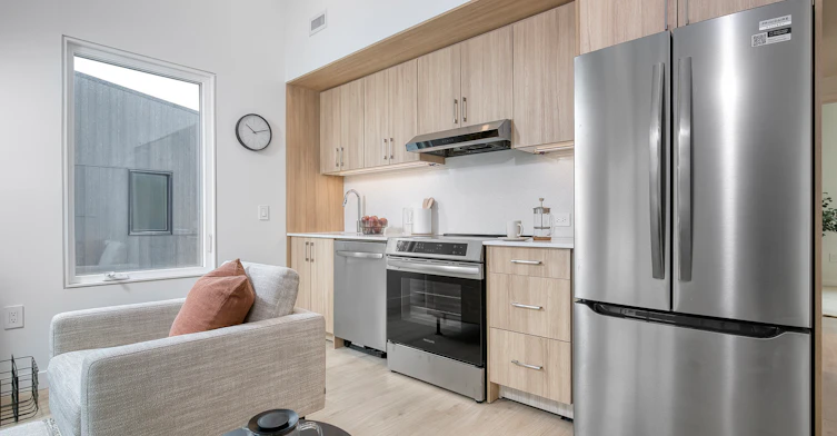 24-308 Parkside Drive, Hamilton, ON, L0R 2H0 - 11