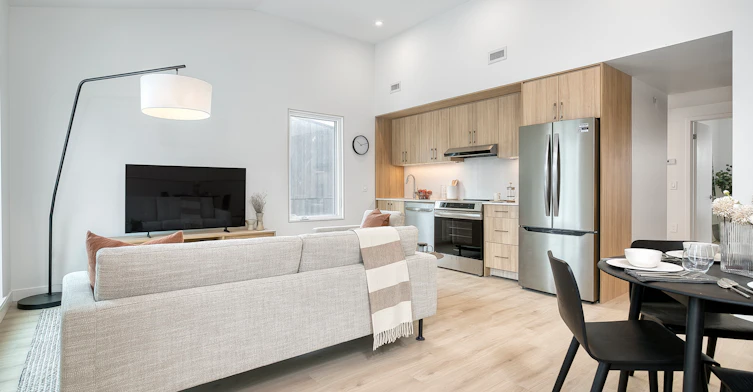 24-308 Parkside Drive, Hamilton, ON, L0R 2H0 - 5