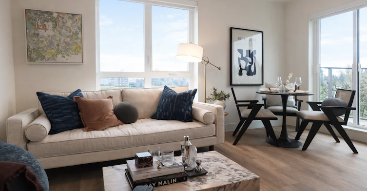 5688 Maple Street, Vancouver, BC, V6M 3T7 - 3