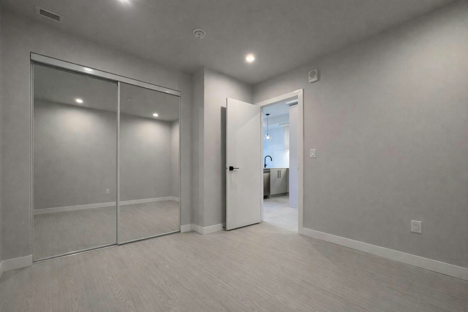 412 and 517-8375 Broadcast Avenue Southwest, Calgary, AB, T3H 4C6 - 38