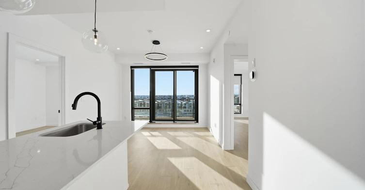 517-8375 Broadcast Avenue Southwest, Calgary, AB, T3H 4C6 - 9