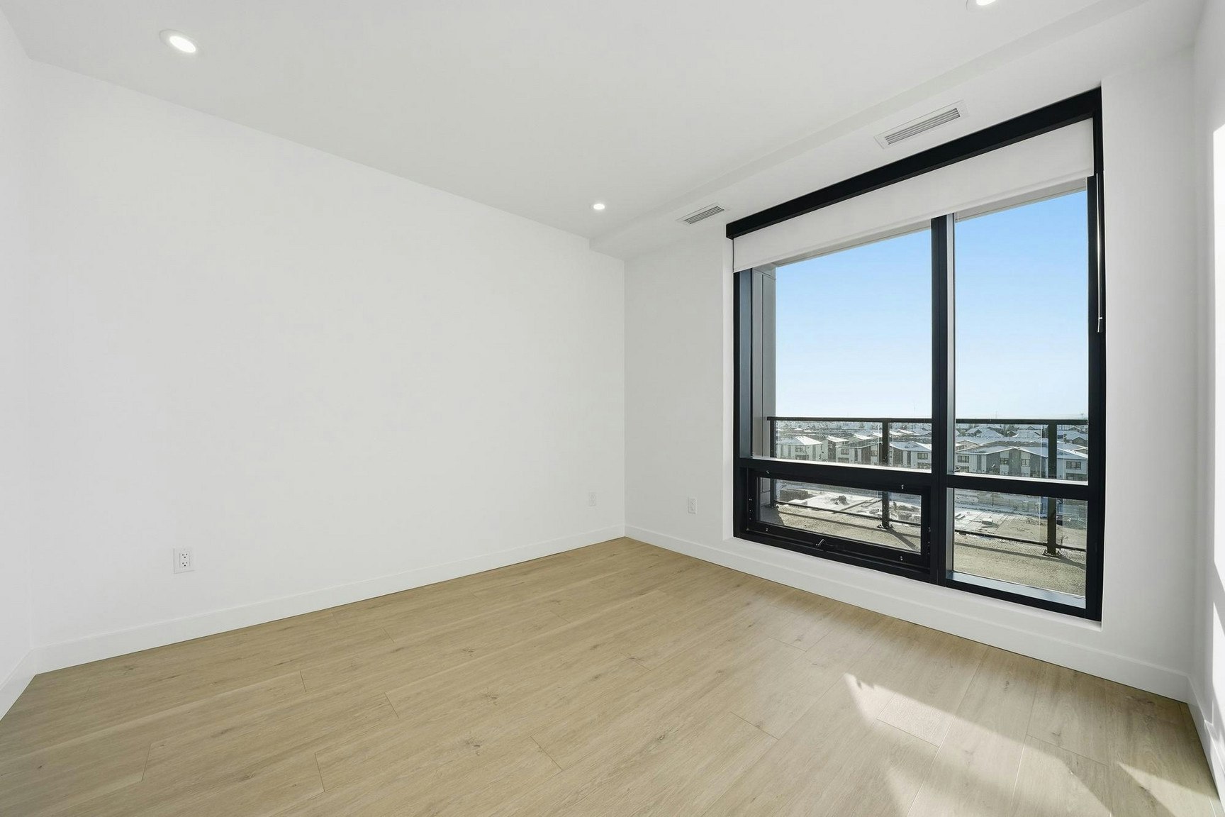 412 and 517-8375 Broadcast Avenue Southwest, Calgary, AB, T3H 4C6 - 36