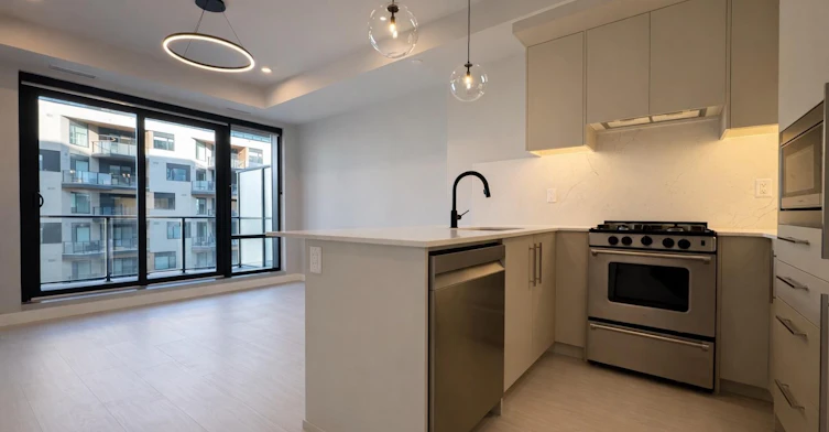 412 and 517-8375 Broadcast Avenue Southwest, Calgary, AB, T3H 4C6 - 33