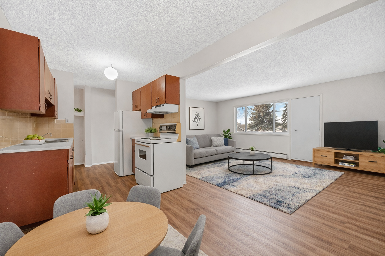 9915 101 Street, Fort Saskatchewan, AB, T8L 1V6 - 2