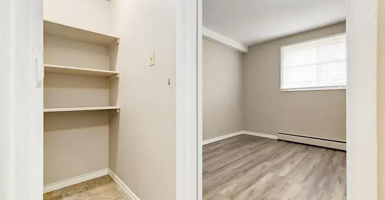 104-10847 112 Street NW, Edmonton, AB, T5H 3H4 - 7
