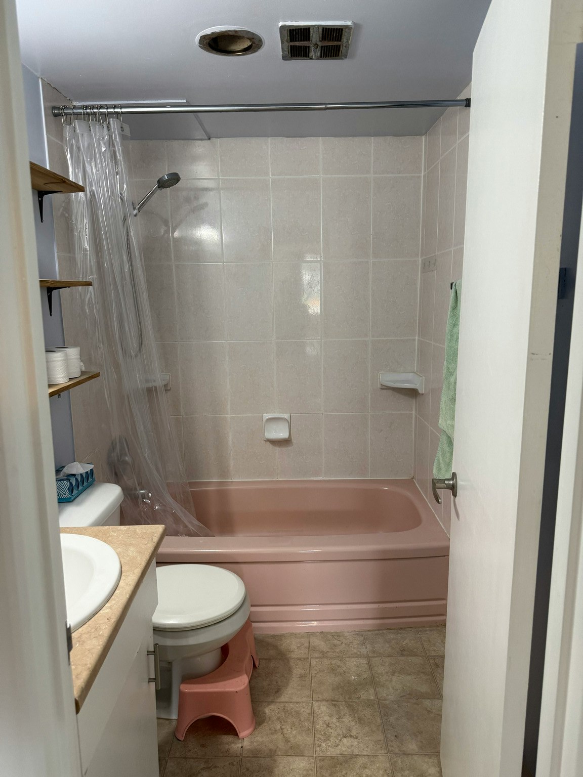 202-145 East 15th Avenue, Vancouver, BC, V5T 2P6 - 4