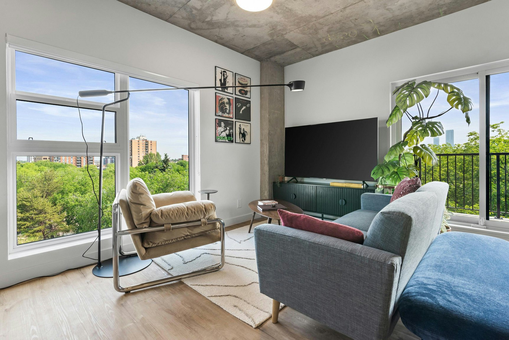 512-12322 102 Avenue NW, Edmonton, AB, T5N 3P7 - 3