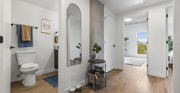 502-12322 102 Avenue NW, Edmonton, AB, T5N 3P7 - 9