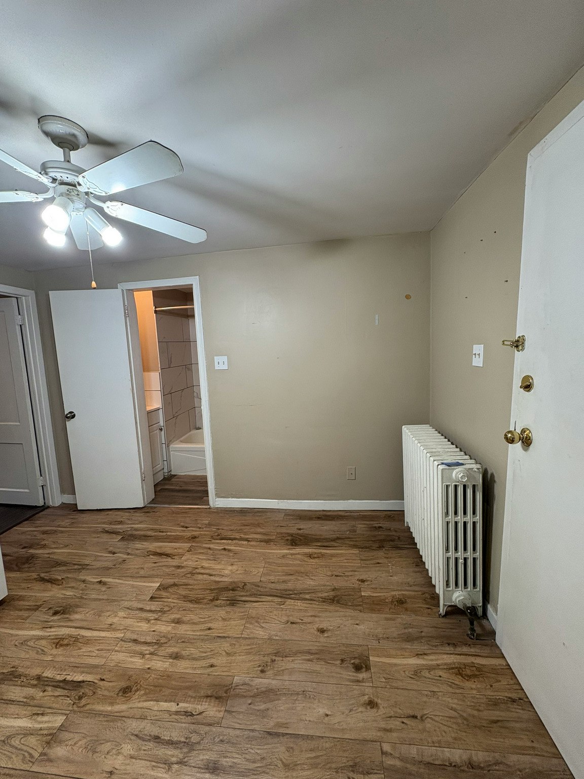 0035-220 Gordon Street, Guelph, ON, N1G 1X3 - 2