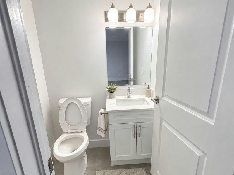 0022-917 Hamilton Road, London, ON, N5Z 1W3 - 4
