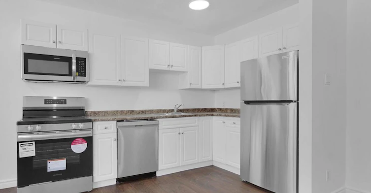 0102-25 Orchard Street, London, ON, N6J 2R4 - 2