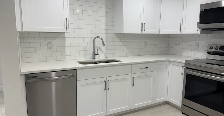 33 Bartlett Way Southeast, Calgary, AB, T3M 2N8 - 5