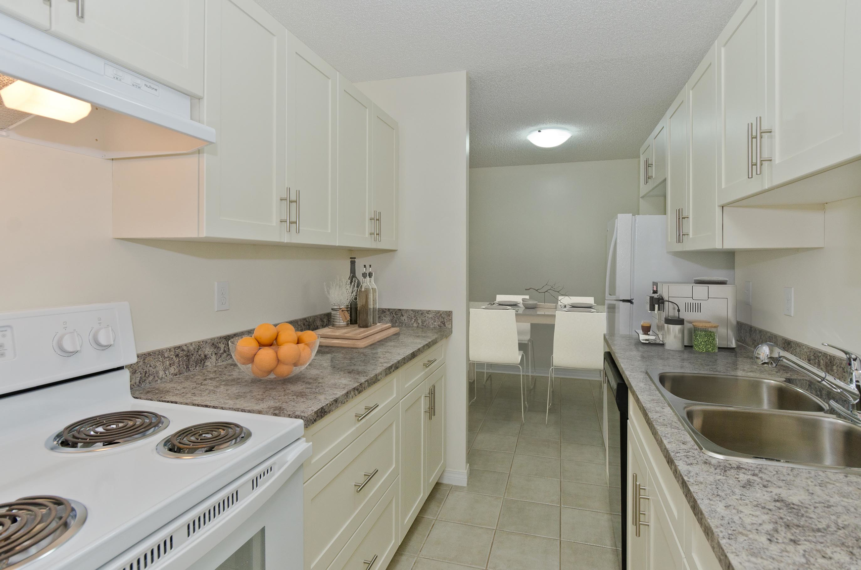 230 Huntington Close NE, Calgary, AB, T2K 5X9 - 5