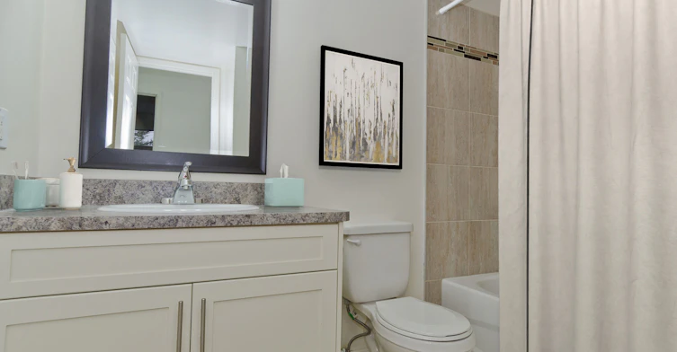230 Huntington Close NE, Calgary, AB, T2K 5X9 - 6