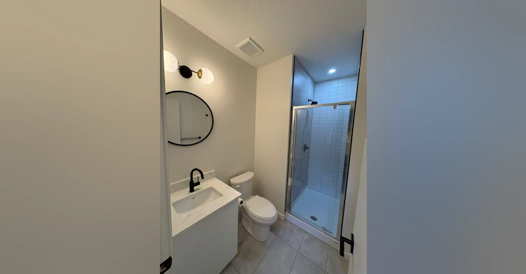 Bsmt 2-10169 144 Street Northwest, Edmonton, AB, T5N 2T9 - 8