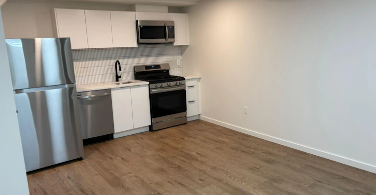 Bsmt 2-10169 144 Street Northwest, Edmonton, AB, T5N 2T9 - 2