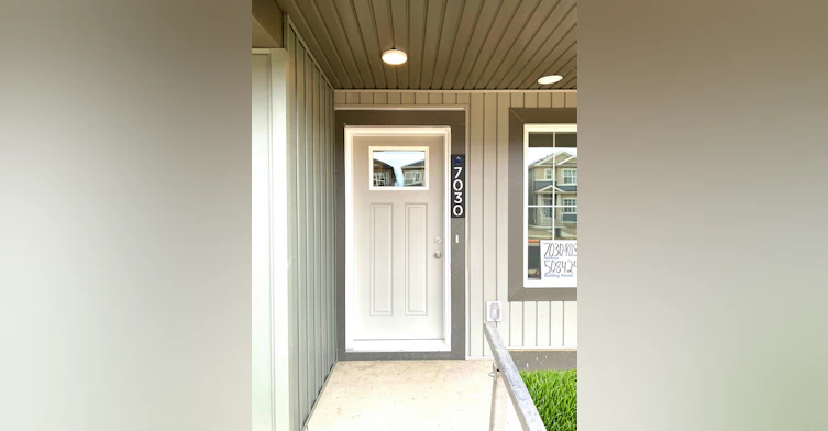 7030-7030 Rosenthal Drive Northwest, Edmonton, AB, T5T 7L4 - 3