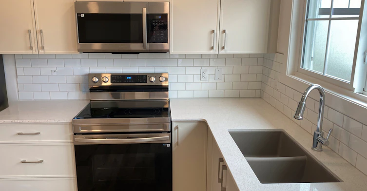 7030-7030 Rosenthal Drive Northwest, Edmonton, AB, T5T 7L4 - 5