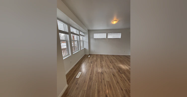 12228 Main-12228 60 Street Northwest, Edmonton, AB, T5W 3Z9 - 5