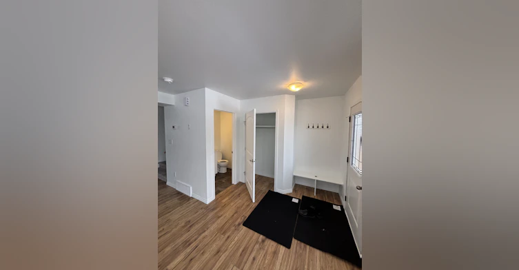 12228 Main-12228 60 Street Northwest, Edmonton, AB, T5W 3Z9 - 3