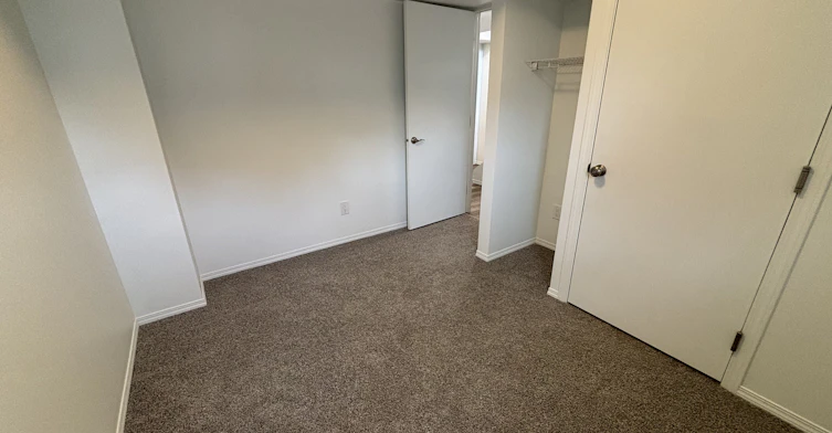 Upper G1-12021 55 Street Northwest, Edmonton, AB, T5W 3R3 - 10