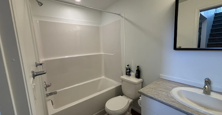Upper G1-12021 55 Street Northwest, Edmonton, AB, T5W 3R3 - 4