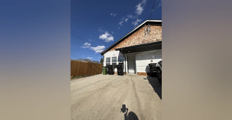 12034 G1-12034 41 Street Northwest, Edmonton, AB, T5W 2M4