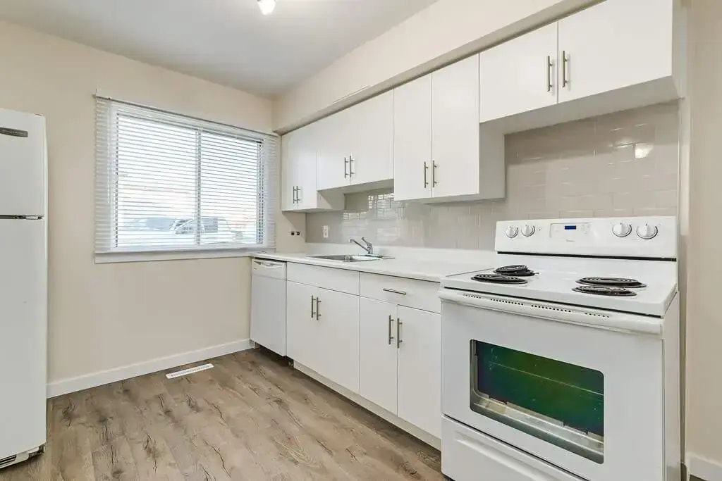 12921-8217 130 Avenue, Edmonton, AB, T5E 0R1 - 38