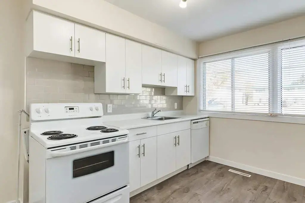 12921-8217 130 Avenue, Edmonton, AB, T5E 0R1 - 32