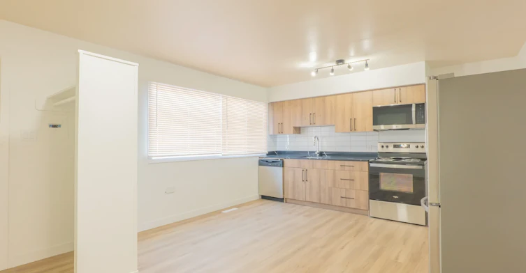12921-8217 130 Avenue, Edmonton, AB, T5E 0R1 - 7