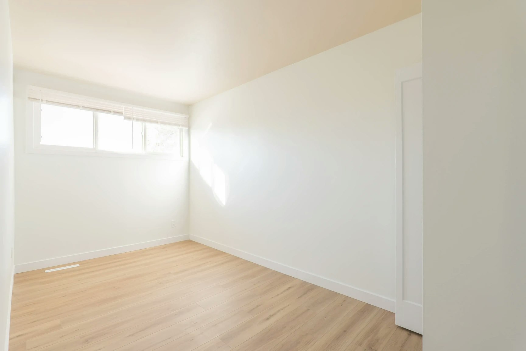 12921-8217 130 Avenue, Edmonton, AB, T5E 0R1 - 24